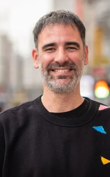 Elías González