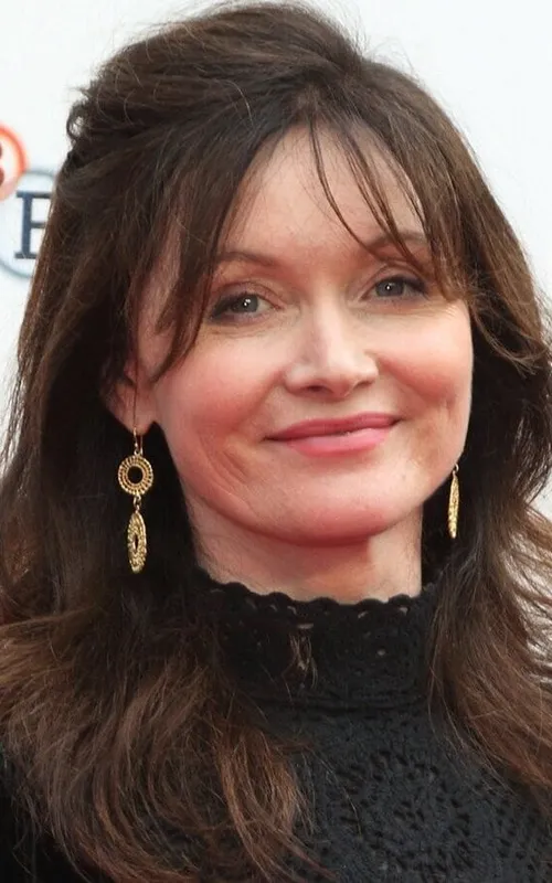 Essie Davis