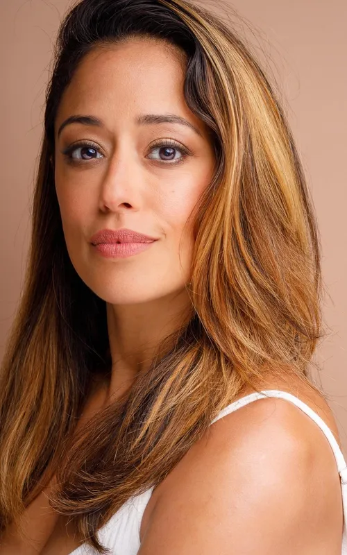 Elena Hurst