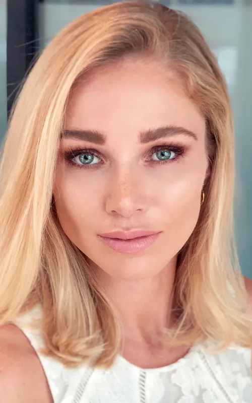 Alyssa Julya Smith