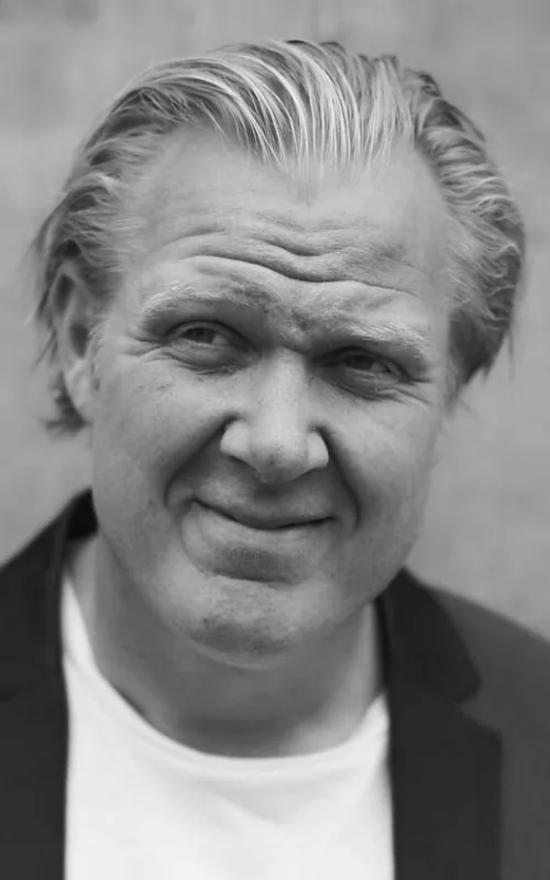 Lars DK Nielsen