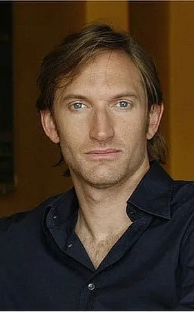 Robert Lyons