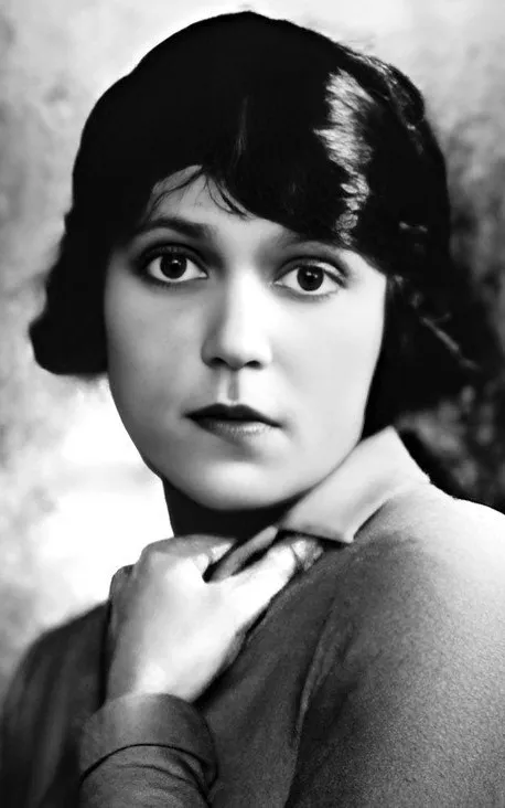 Helen Montrose