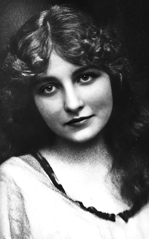 Isabel Lamon