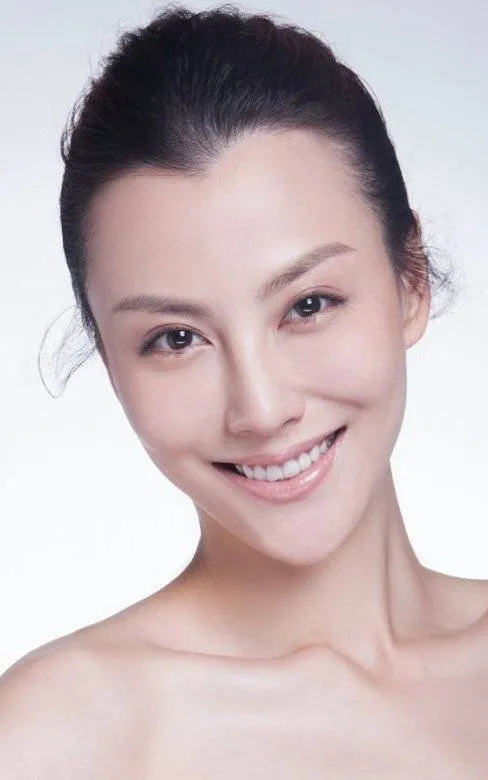 江易珈