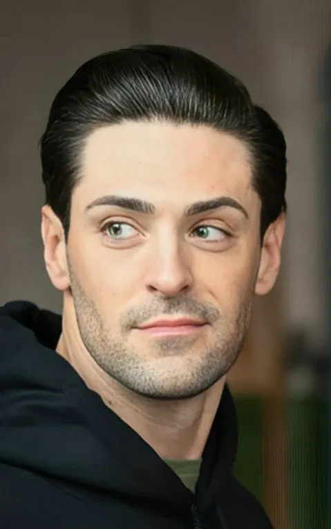 Aaron Noble