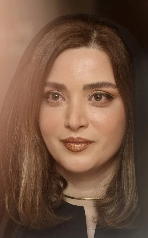 Behnoosh Tabatabaei