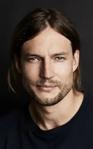 David Genat