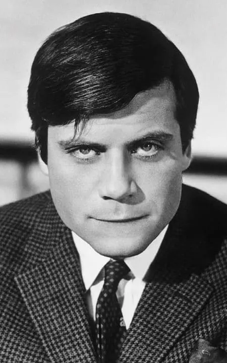 Oliver Reed