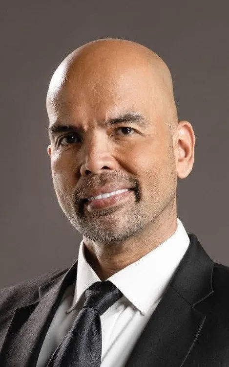 Benjie Paras