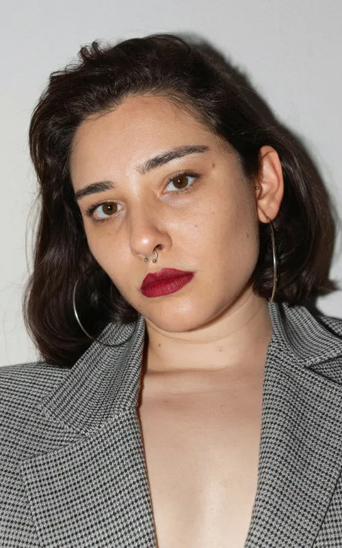 Kumru Karataş