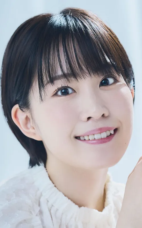 Minori Suzuki