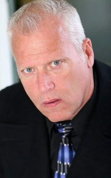 Lou Glenn