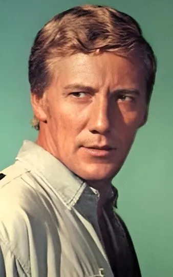 Clinton Greyn