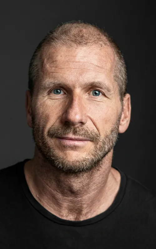 Stefan Larsson