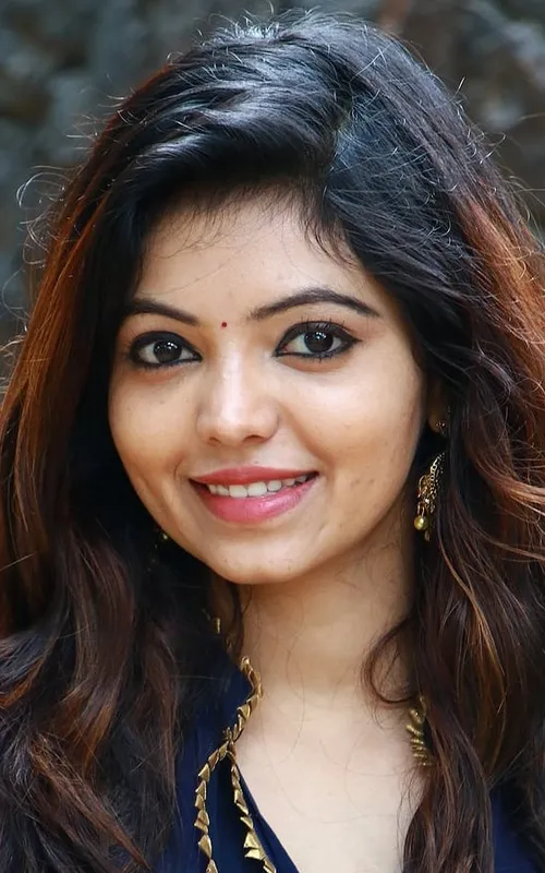 Athulya Ravi