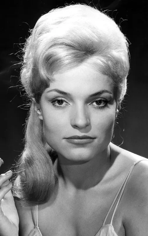 Silvia Simon