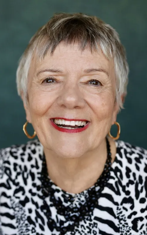 Annette Holland