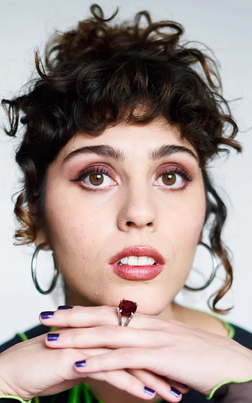 Avril Aurora