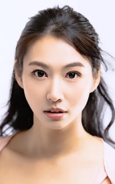 Xenia Chong