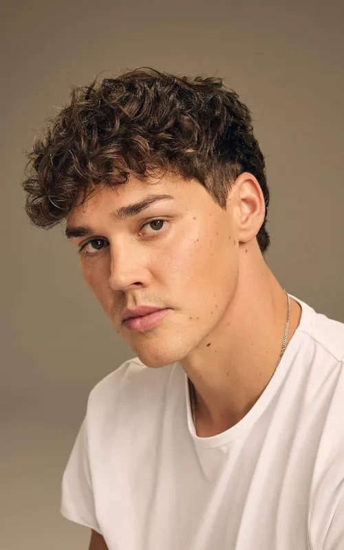 Noah Beck