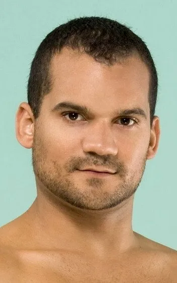 Tony Vega