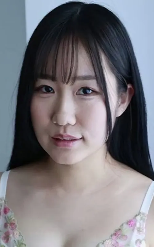 下川紬