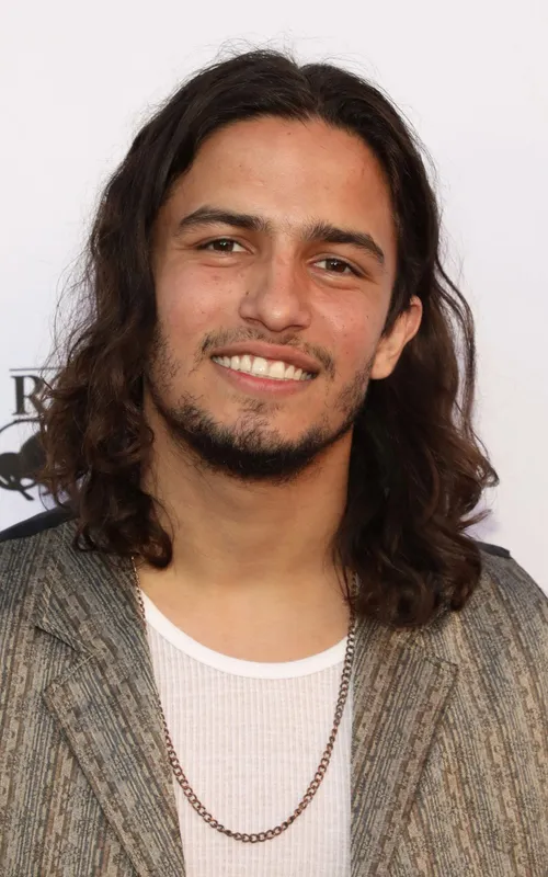 Aramis Knight