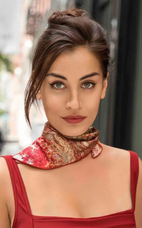 Lara Wolf