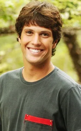 Gustavo Leão