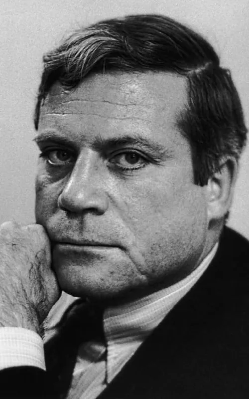 Oliver Reed