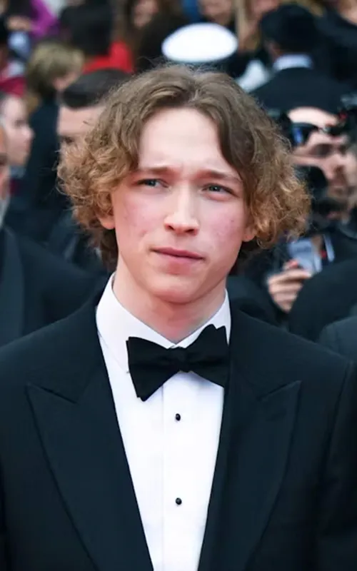 Dashiell Upton