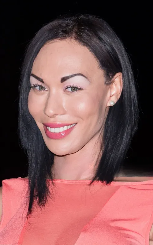 Mia Isabella