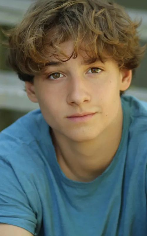 Finn Carr