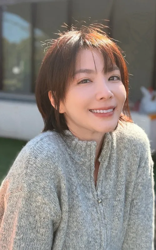 Vannesa Wang