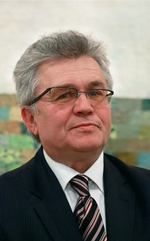István Mártha