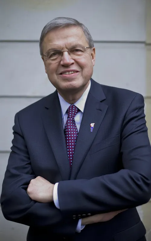 Ernst Hirsch Ballin