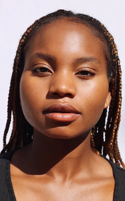 Adanna Unigwe