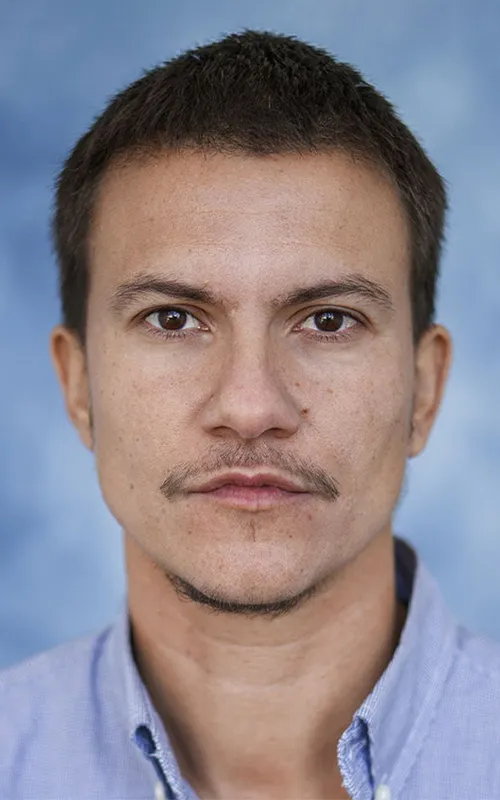 Silver Chicón