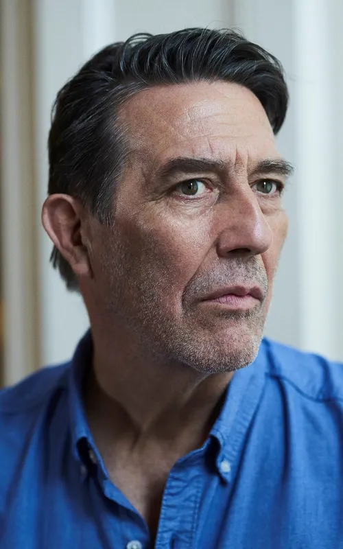 Ciarán Hinds