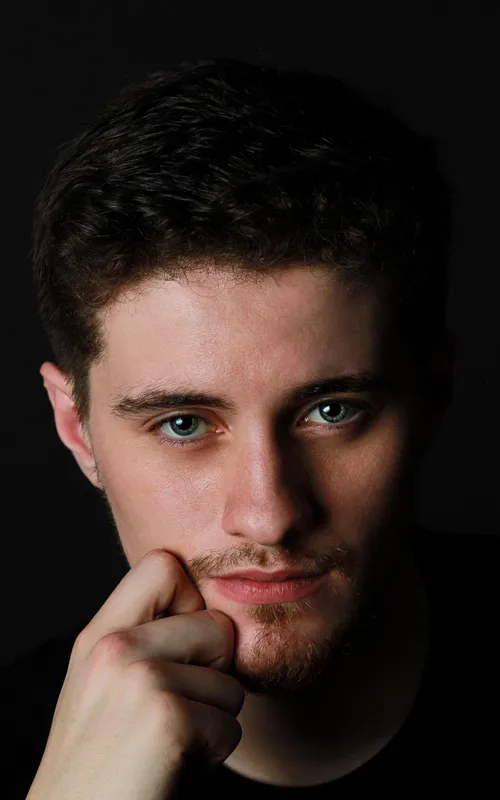 Nicholas Runfolo