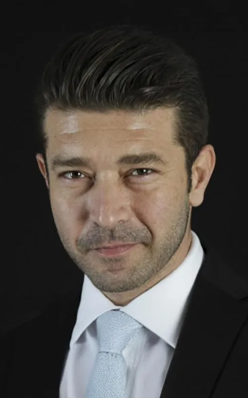 Emre Başer