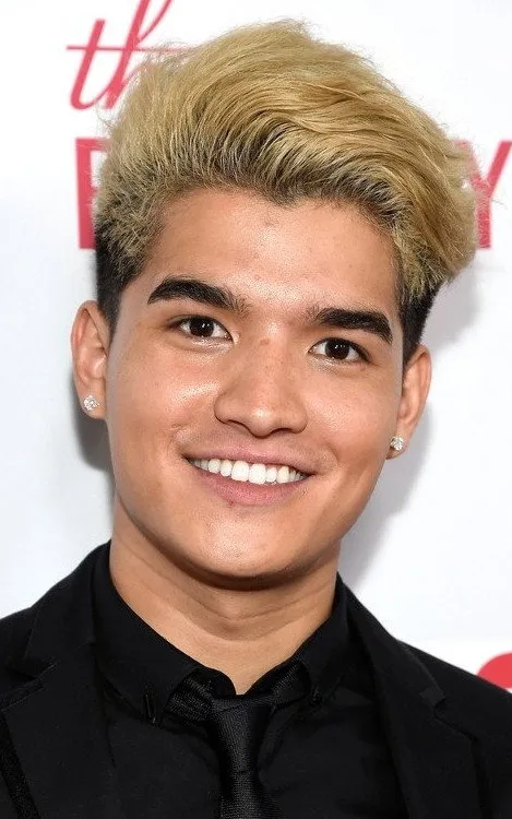 Alex Burris