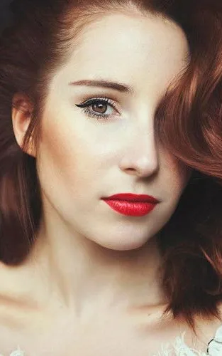 Eugénie Alquezar