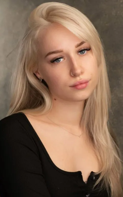 Ellie Medlock
