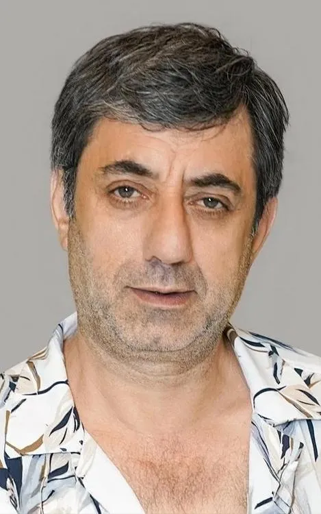 Nazmi Kırık