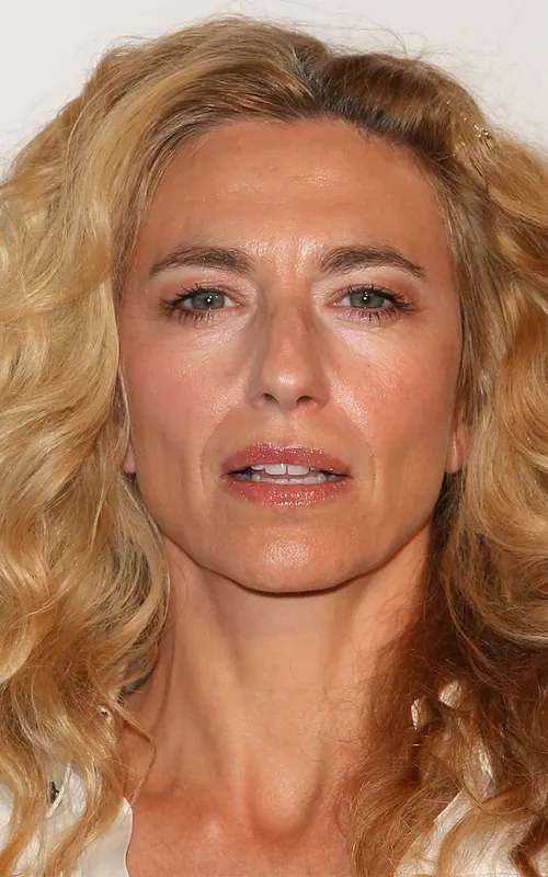 Claudia Black