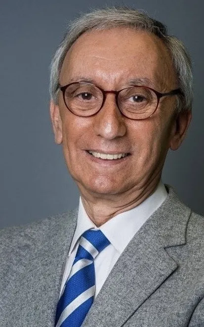 Júlio Isidro