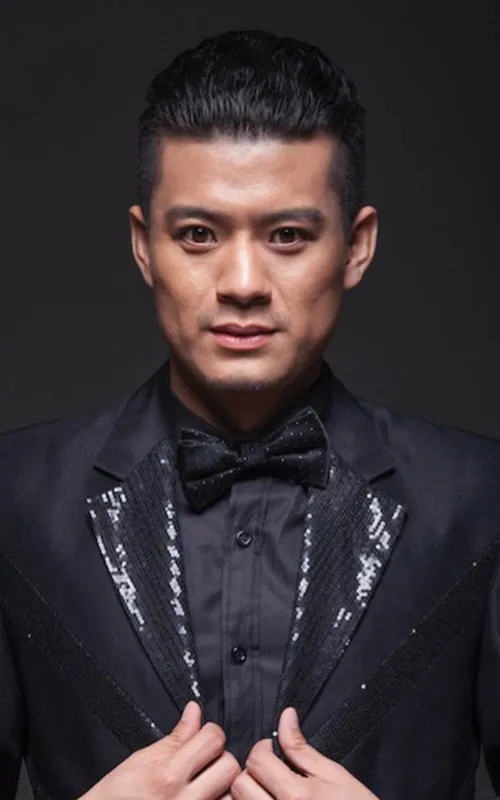 Liang Xiao