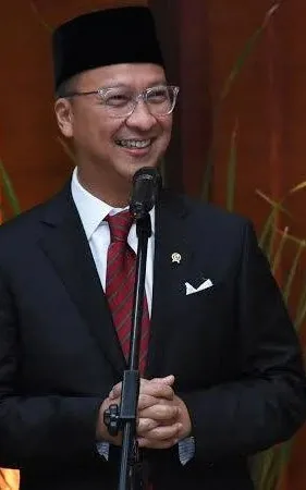 Agus Gumiwang Kartasasmita